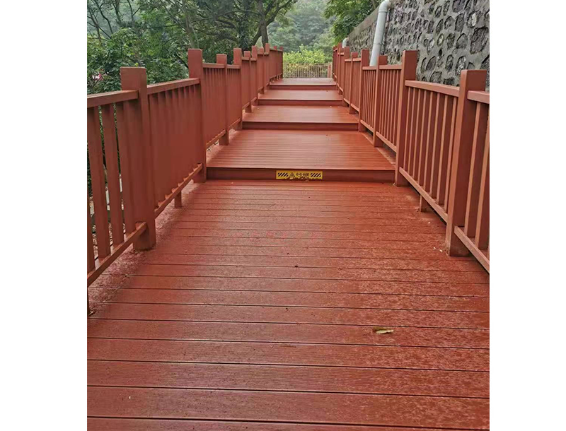 木塑?chē)鷻? /></div>
                      <div   id=